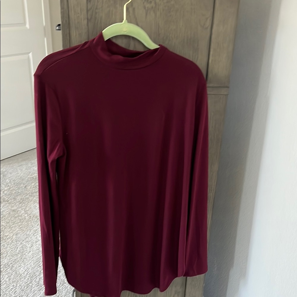 Zenana Outfitters Red Long Sleeve Fitted Blouse